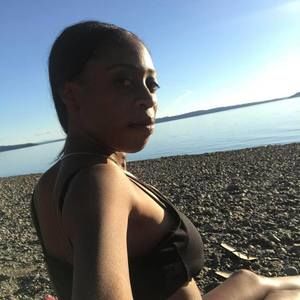 Meet your Posher, Britney